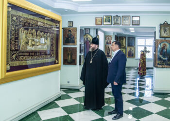 митрополит Феодосий и зам.губернатора А.А.Воробьев в Тамбовской духовной семинарии 7 июня 2022