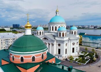 Праздник явления иконы Пресвятой Богородицы в Казани
