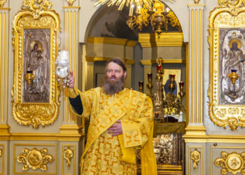 Митрополит Феодосий совершил Божественную литургию в Неделю о мытаре и фарисее и в день памяти собора новомучеников и исповедников Церкви Русской