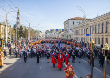 Состоялся Пасхальный крестный ход по улицам города Тамбова