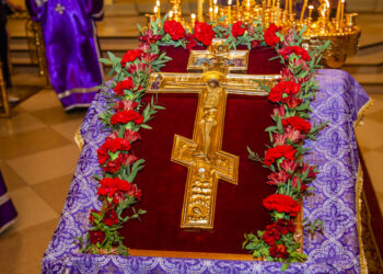 В Тамбовской епархии прошла торжественная встреча креста-мощевика из Элистинской епархии