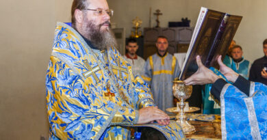 Совершено рукоположение насельника монастыря и студента семинарии в диакона